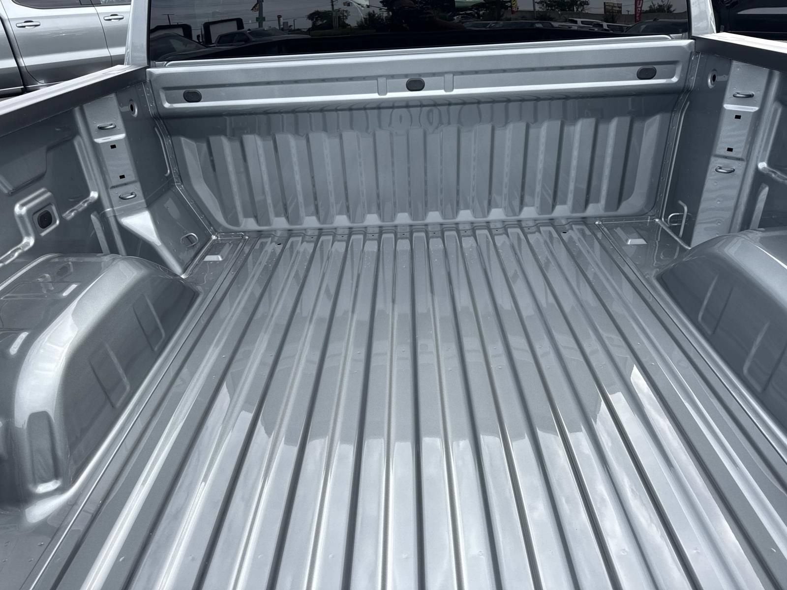 2026 Chevrolet Silverado 1500 LT - Photo 13