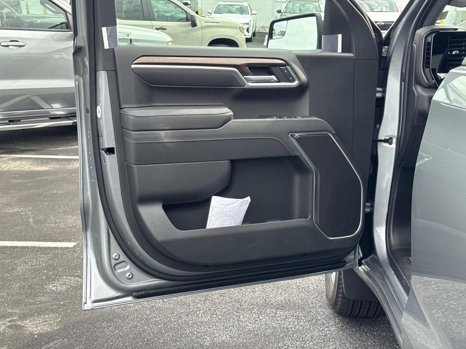2026 Chevrolet Silverado 1500 LT - Photo 14