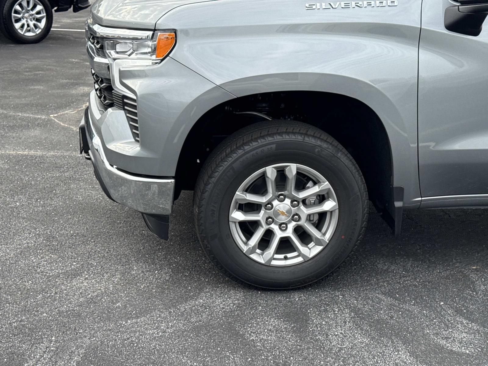 2026 Chevrolet Silverado 1500 LT - Photo 8