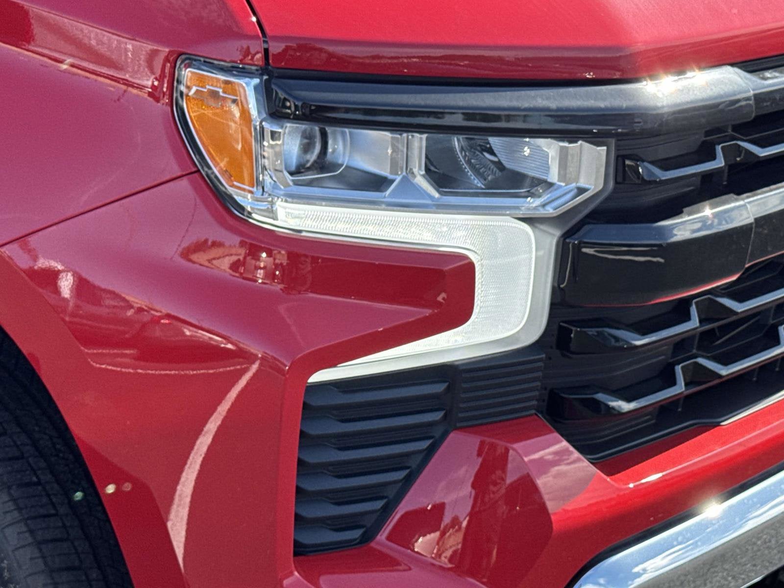 2025 Chevrolet Silverado 1500 LT (2FL)