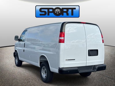 2025 Chevrolet Express Cargo WT