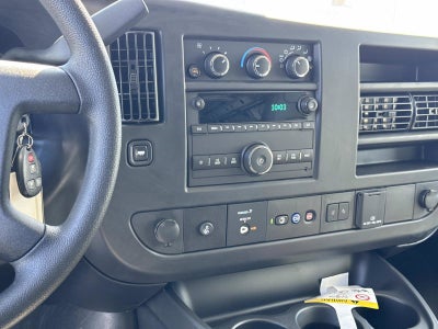 2025 Chevrolet Express Cargo WT