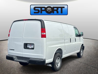 2025 Chevrolet Express Cargo WT