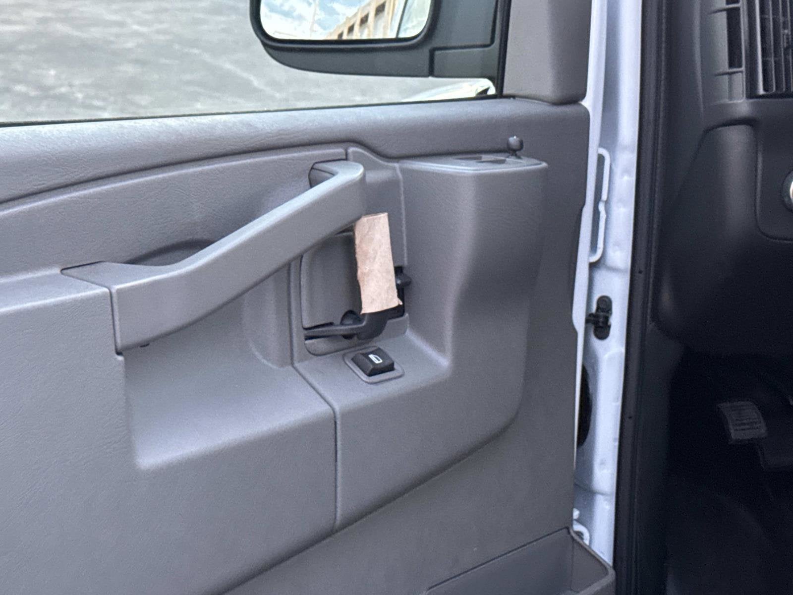 2026 Chevrolet Express Cargo Work Van - Photo 17