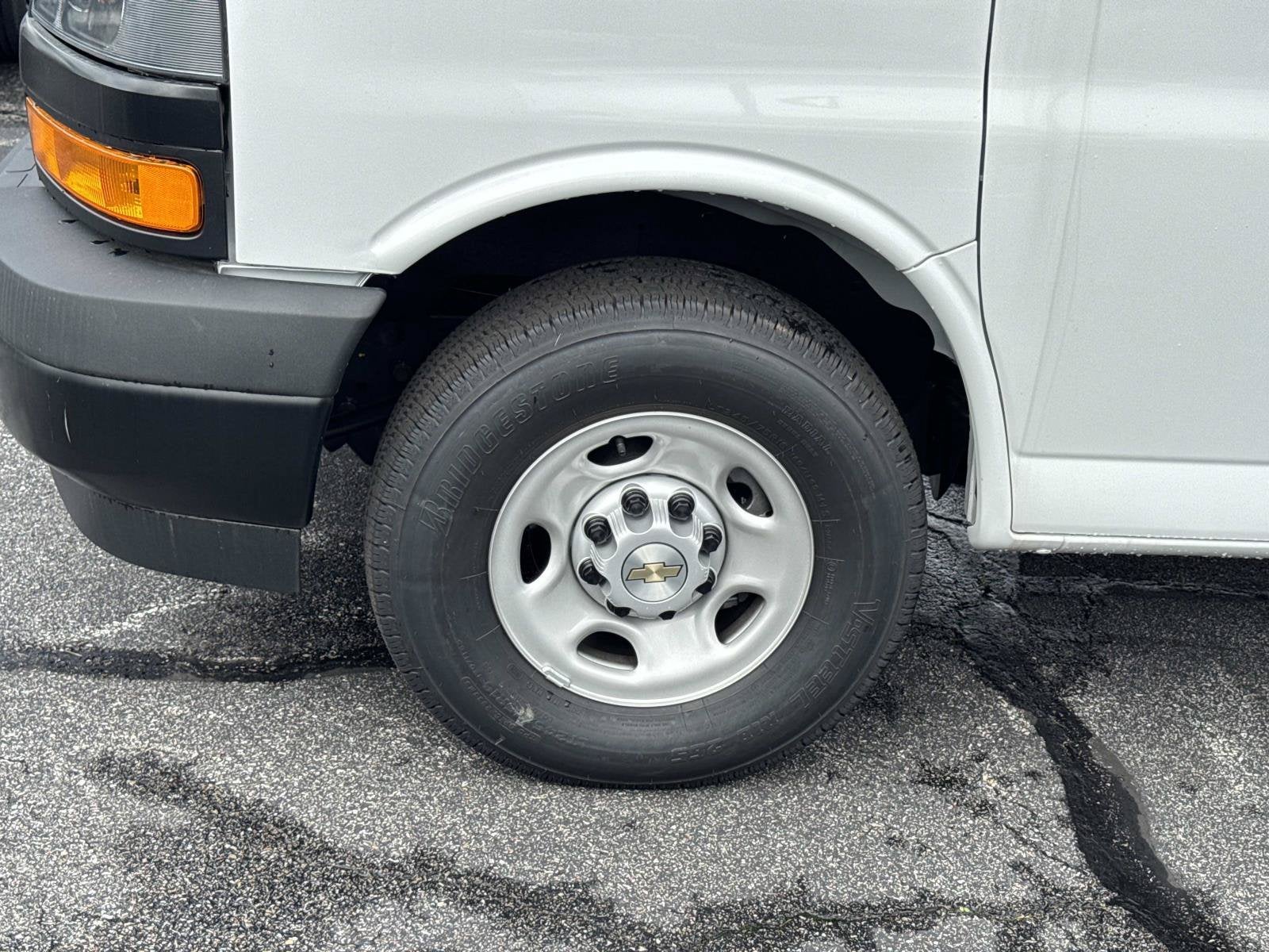 2026 Chevrolet Express Cargo WT