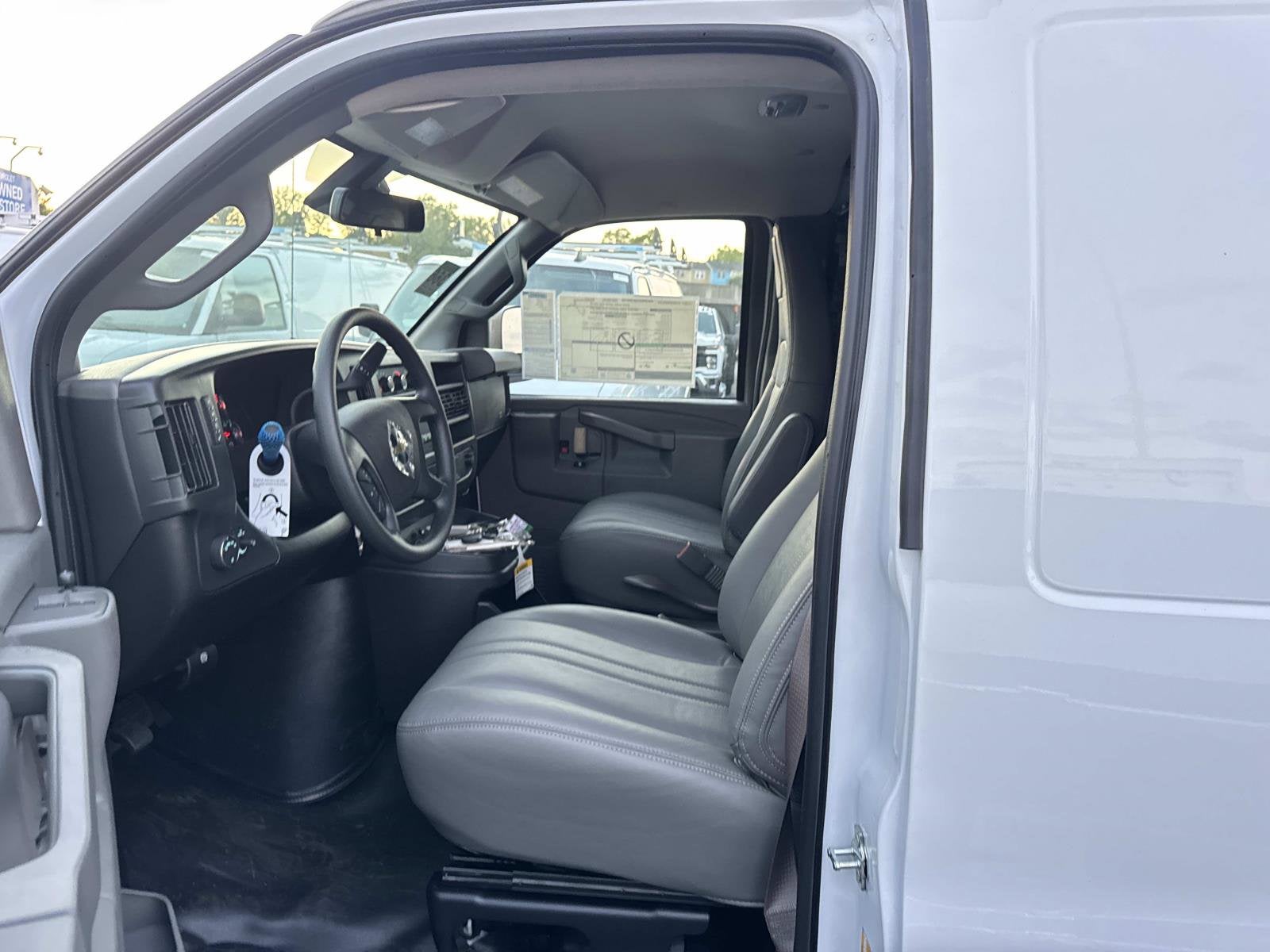 2026 Chevrolet Express Cargo WT