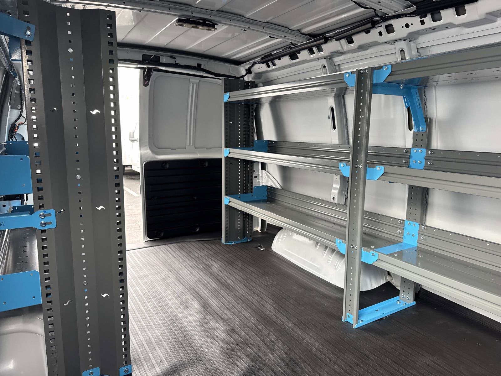 2025 Chevrolet Express Cargo WT