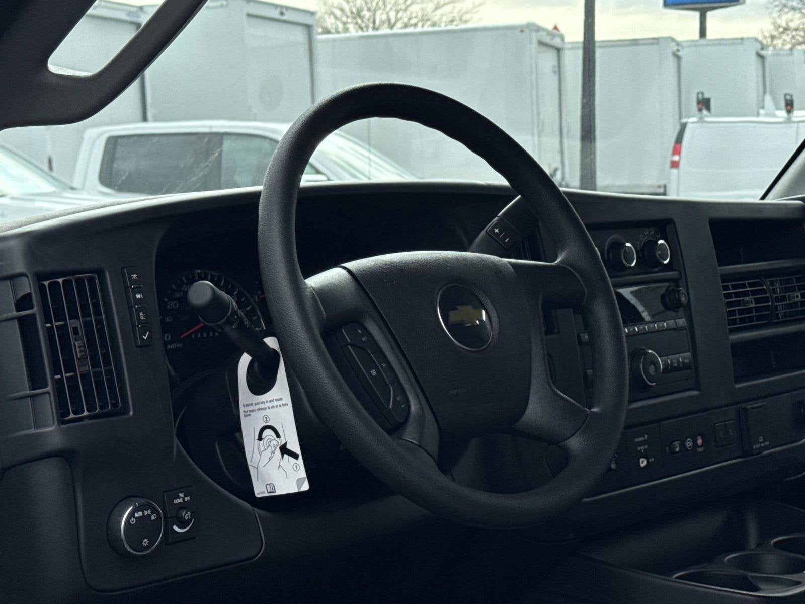 2025 Chevrolet Express Cargo WT