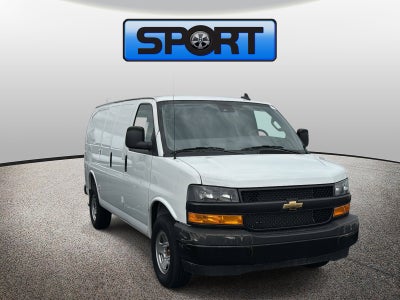 2025 Chevrolet Express Cargo WT