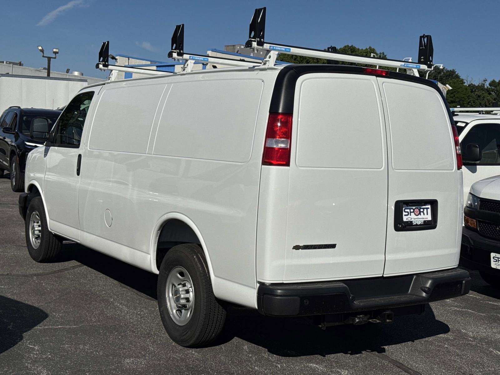 2026 Chevrolet Express Cargo WT