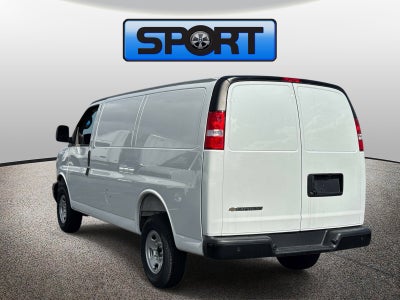 2025 Chevrolet Express Cargo WT