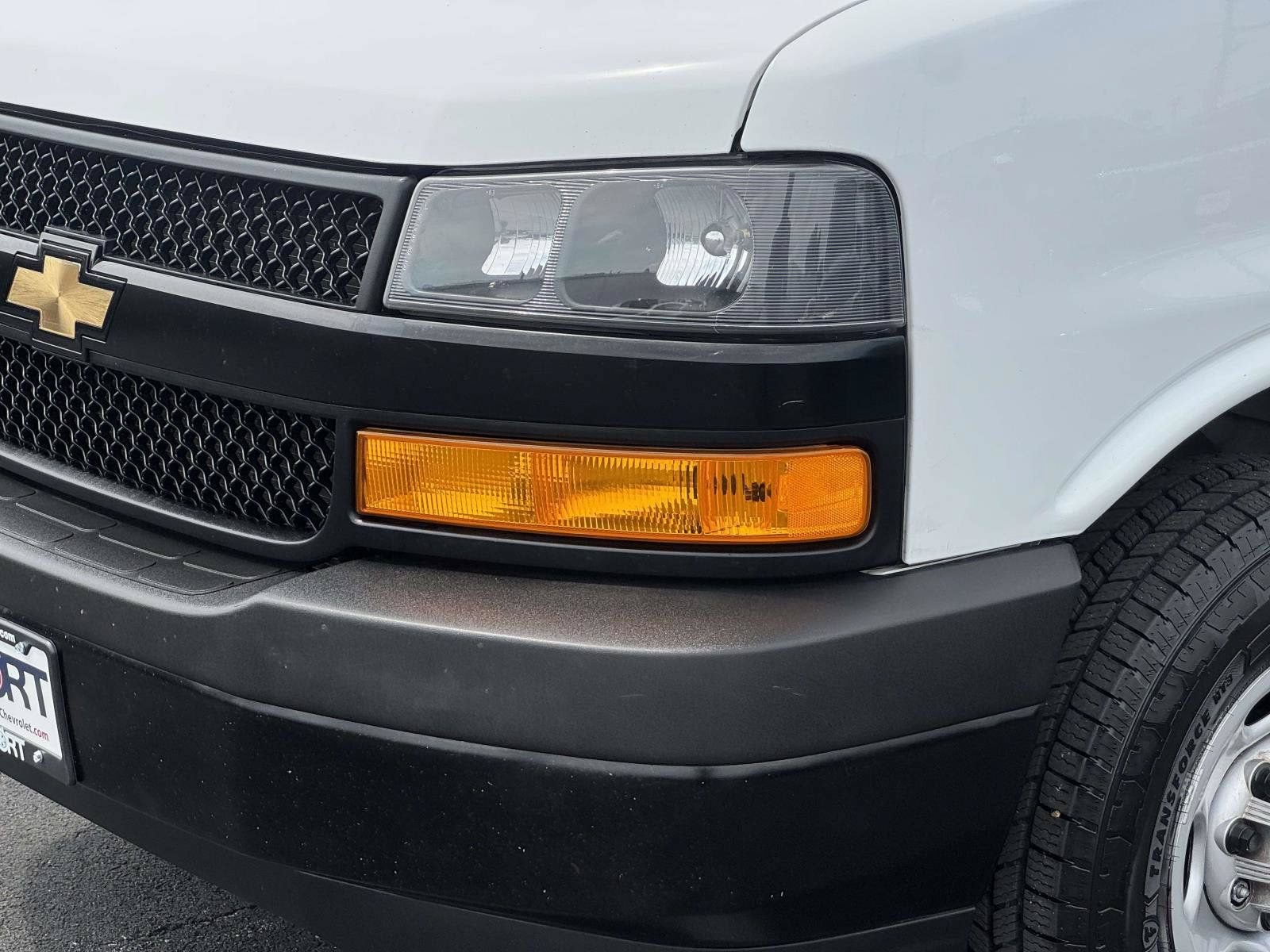 2024 Chevrolet Express Cargo 2500 WT