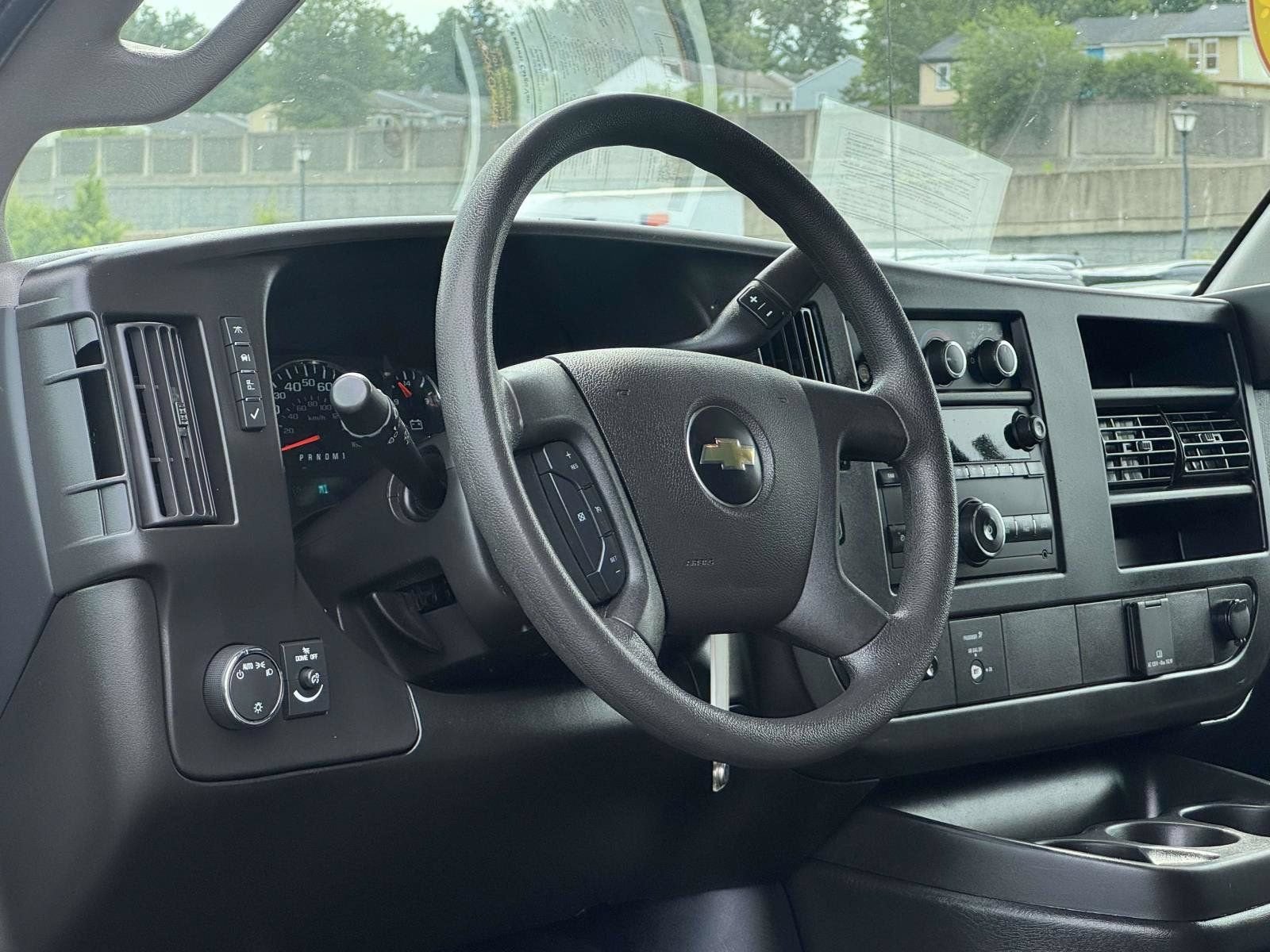 2024 Chevrolet Express Cargo 2500 WT