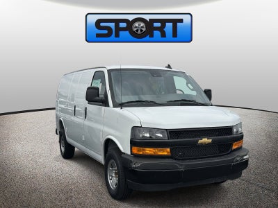 2025 Chevrolet Express Cargo WT