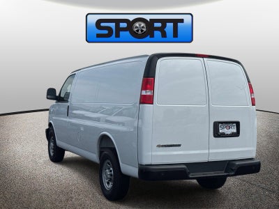 2025 Chevrolet Express Cargo WT