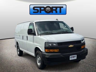 2025 Chevrolet Express Cargo WT