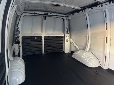 2026 Chevrolet Express Cargo 1WT