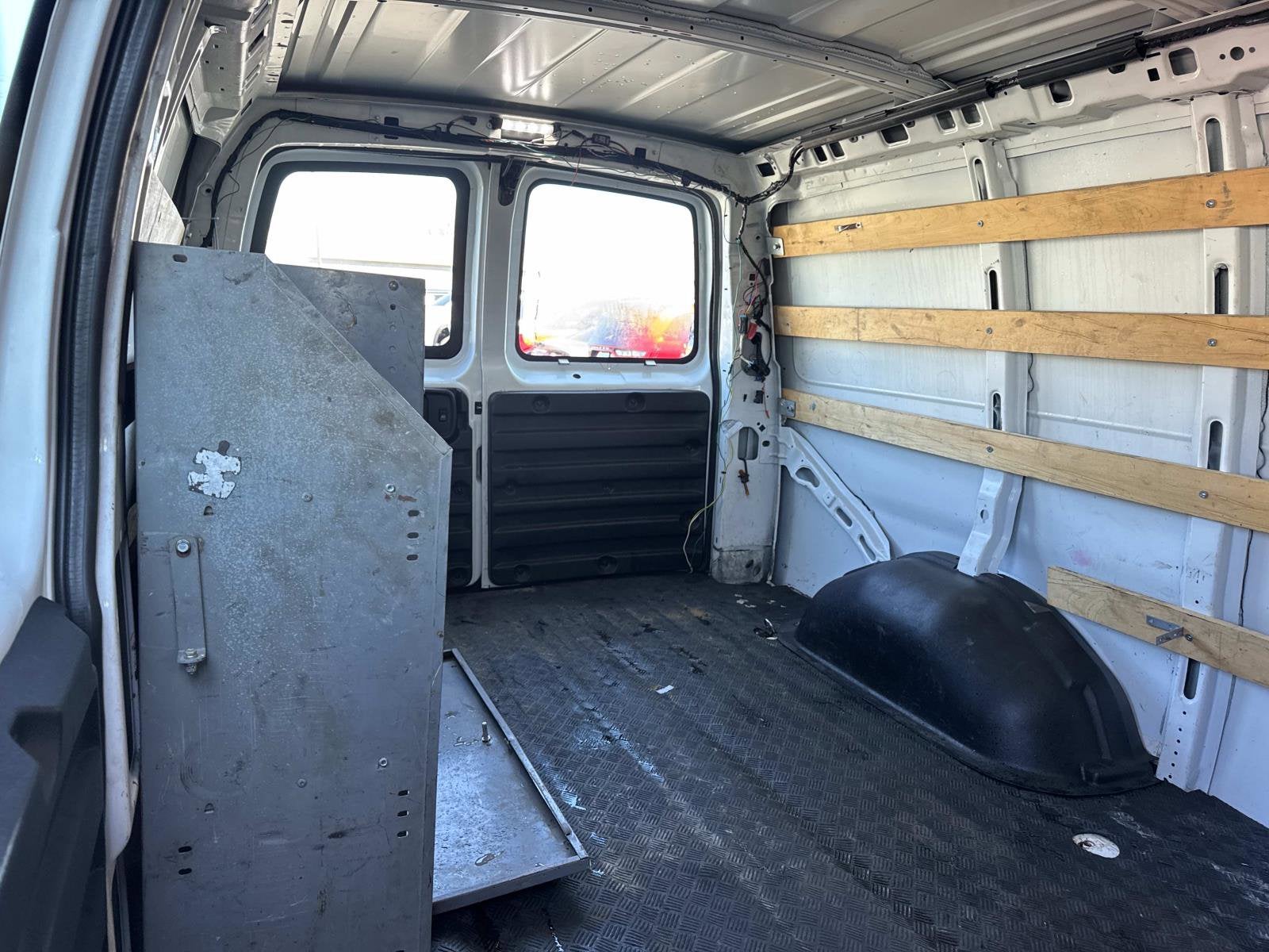 2020 Chevrolet Express Cargo 2500 WT