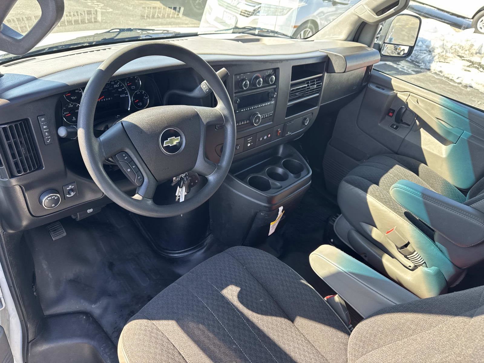 2020 Chevrolet Express Cargo 2500 WT