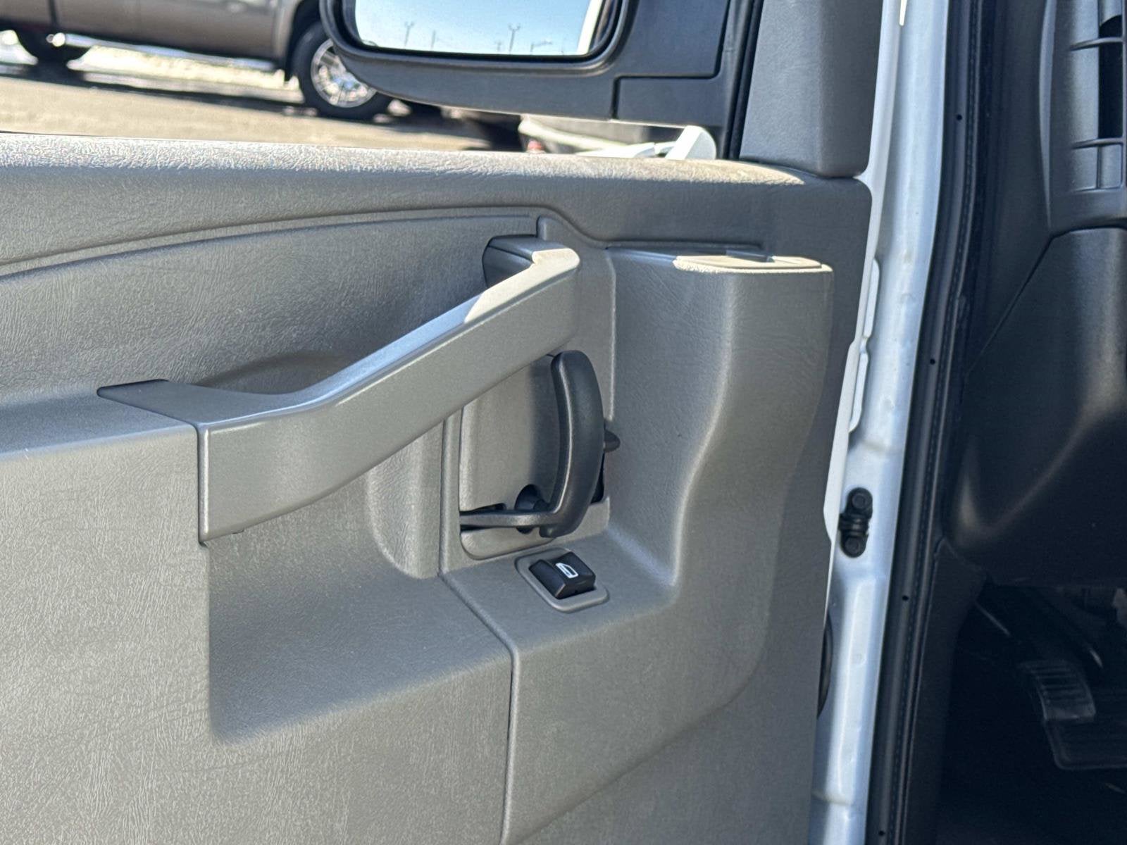 2020 Chevrolet Express Cargo 2500 WT