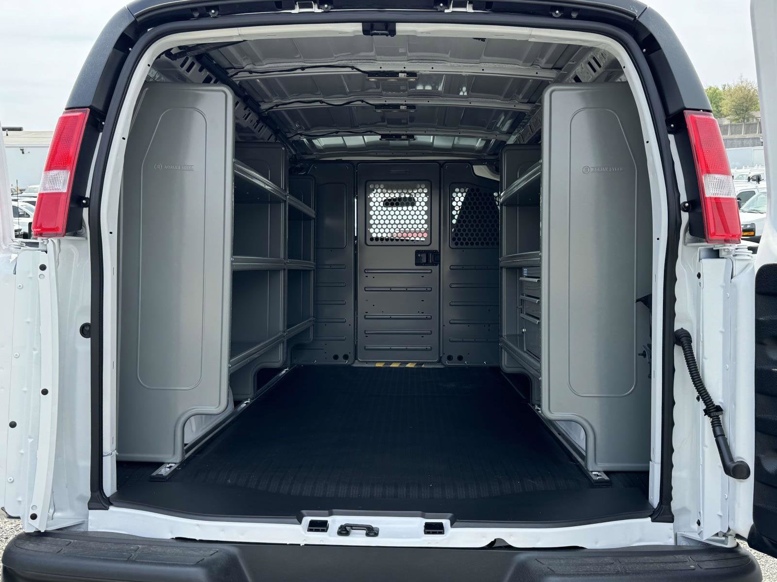 2025 Chevrolet Express Cargo 2500 WT