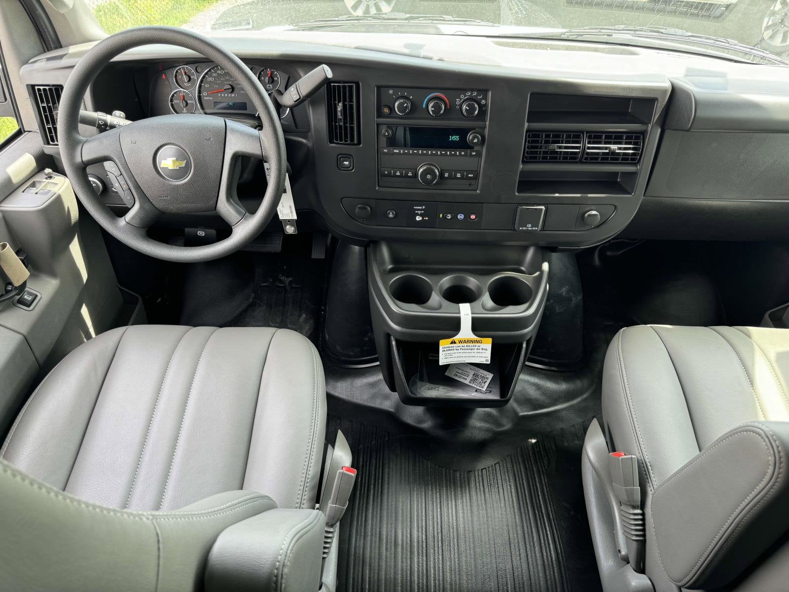 2025 Chevrolet Express Cargo 2500 WT