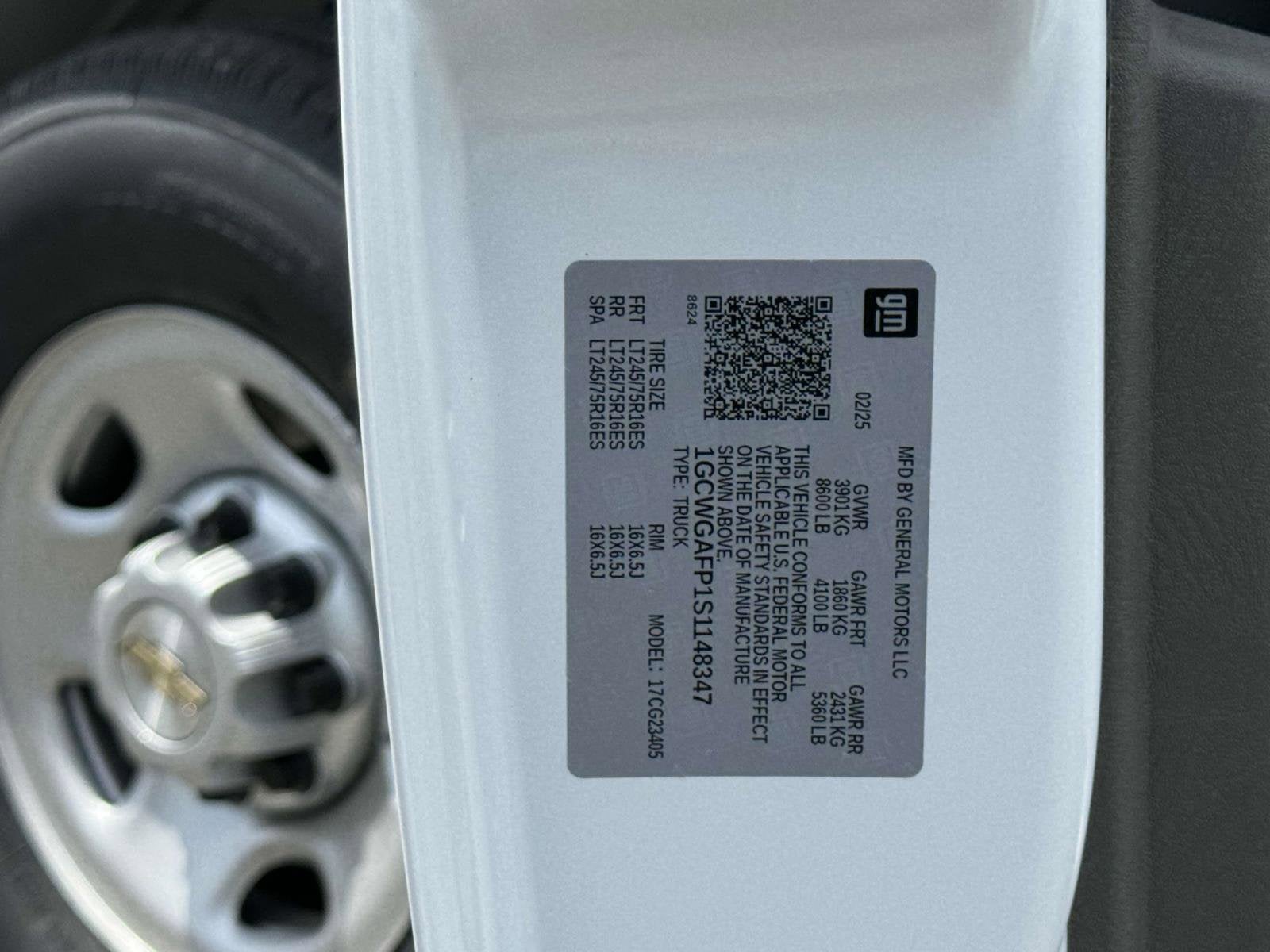 2025 Chevrolet Express Cargo 2500 WT