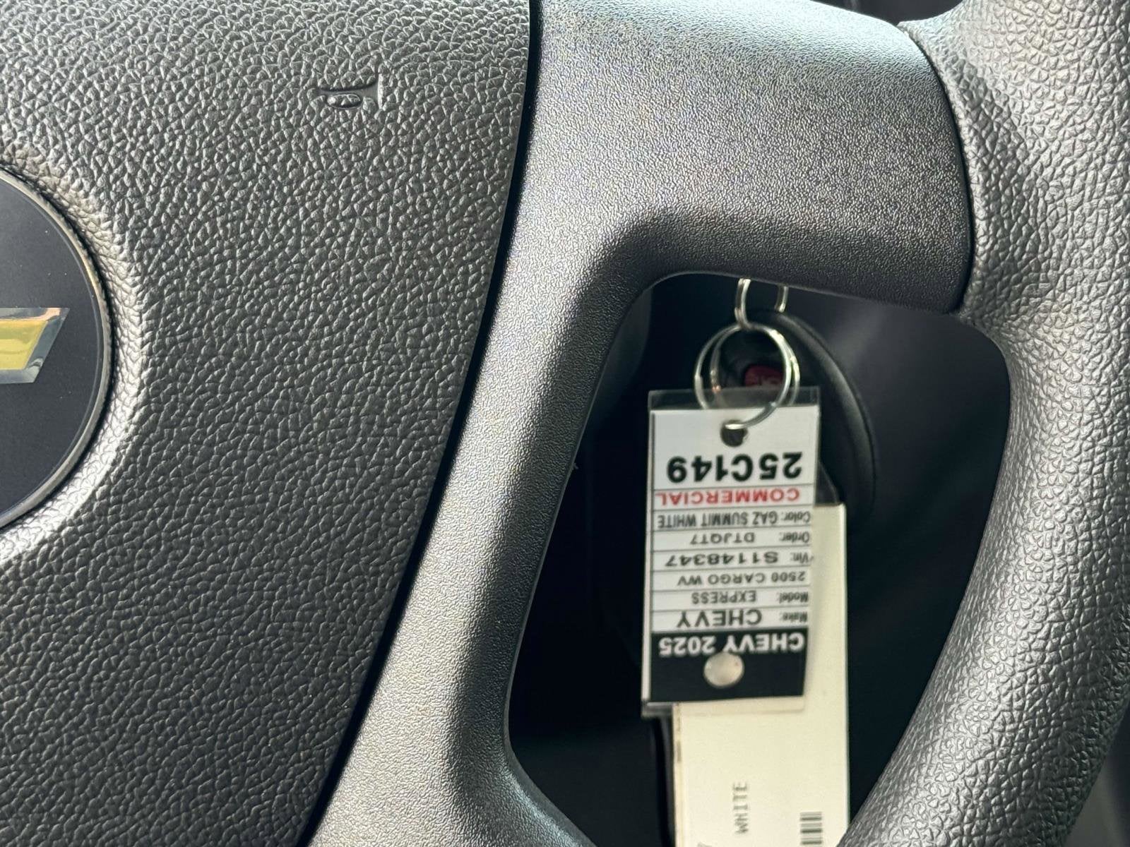 2025 Chevrolet Express Cargo 2500 WT