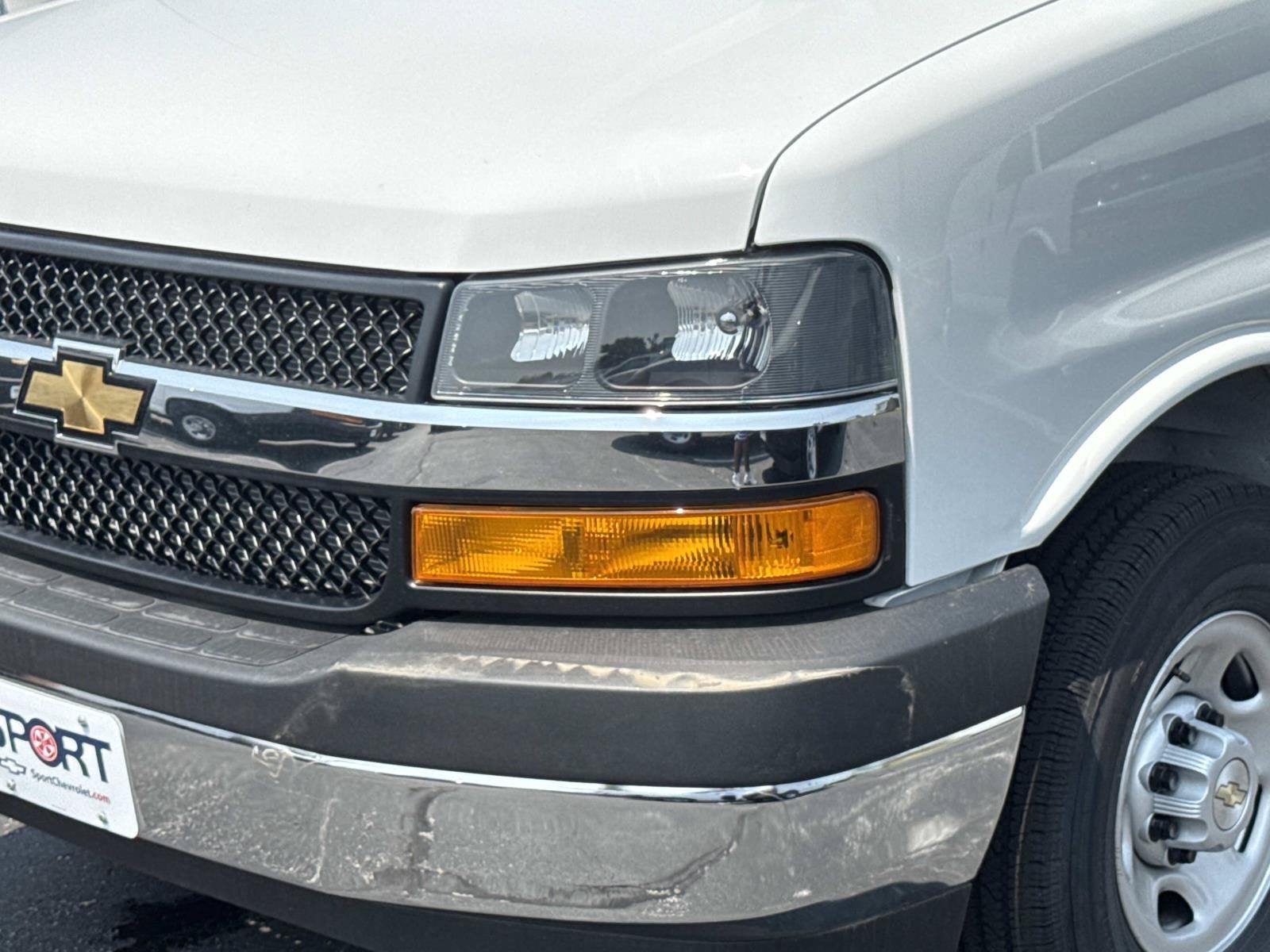 2026 Chevrolet Express Cargo WT