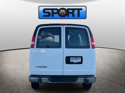 2025 Chevrolet Express Cargo WT
