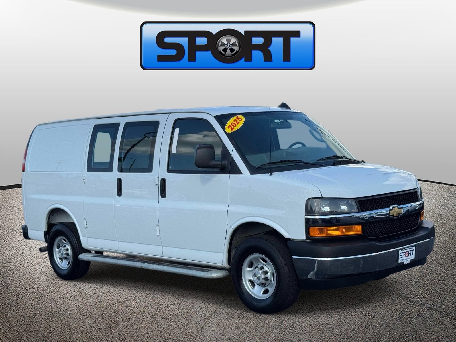2025 Chevrolet Express Cargo WT