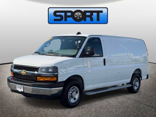 2025 Chevrolet Express Cargo WT