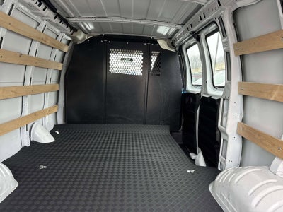 2024 Chevrolet Express Cargo 2500 WT