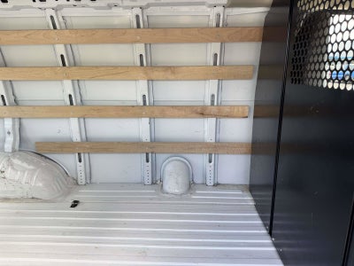 2024 Chevrolet Express Cargo 2500 WT