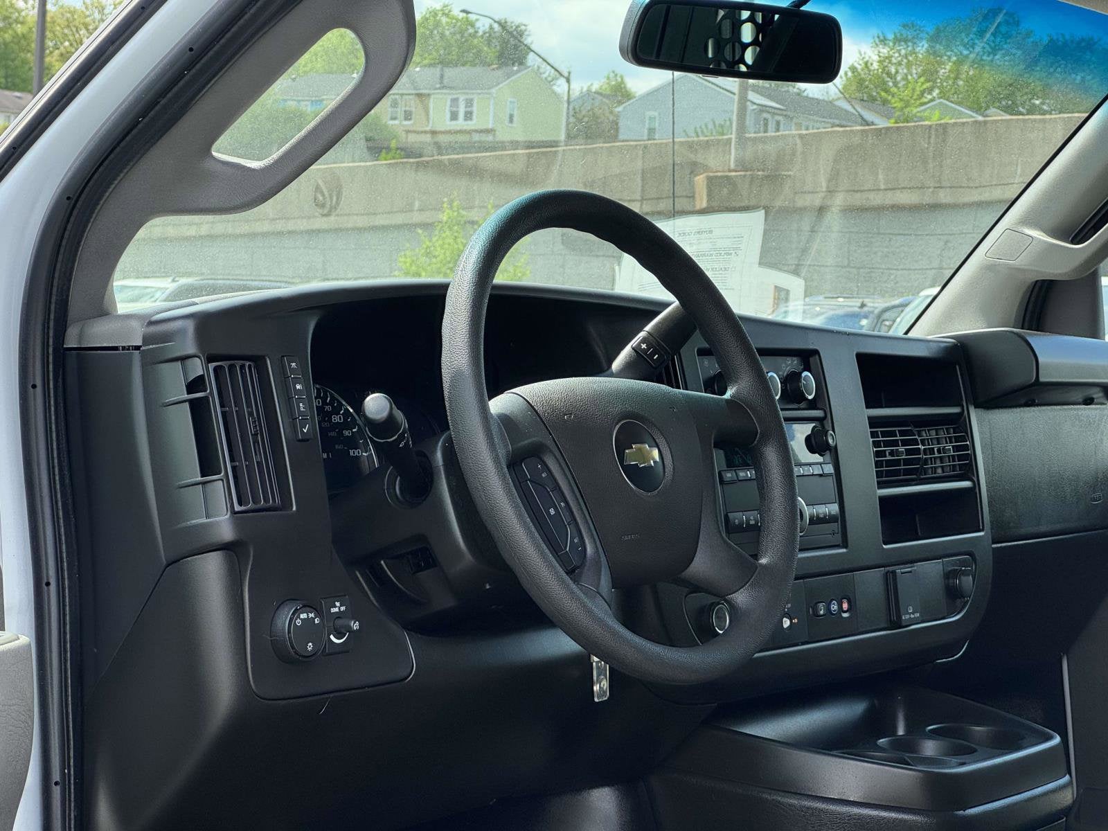 2024 Chevrolet Express Cargo 2500 WT