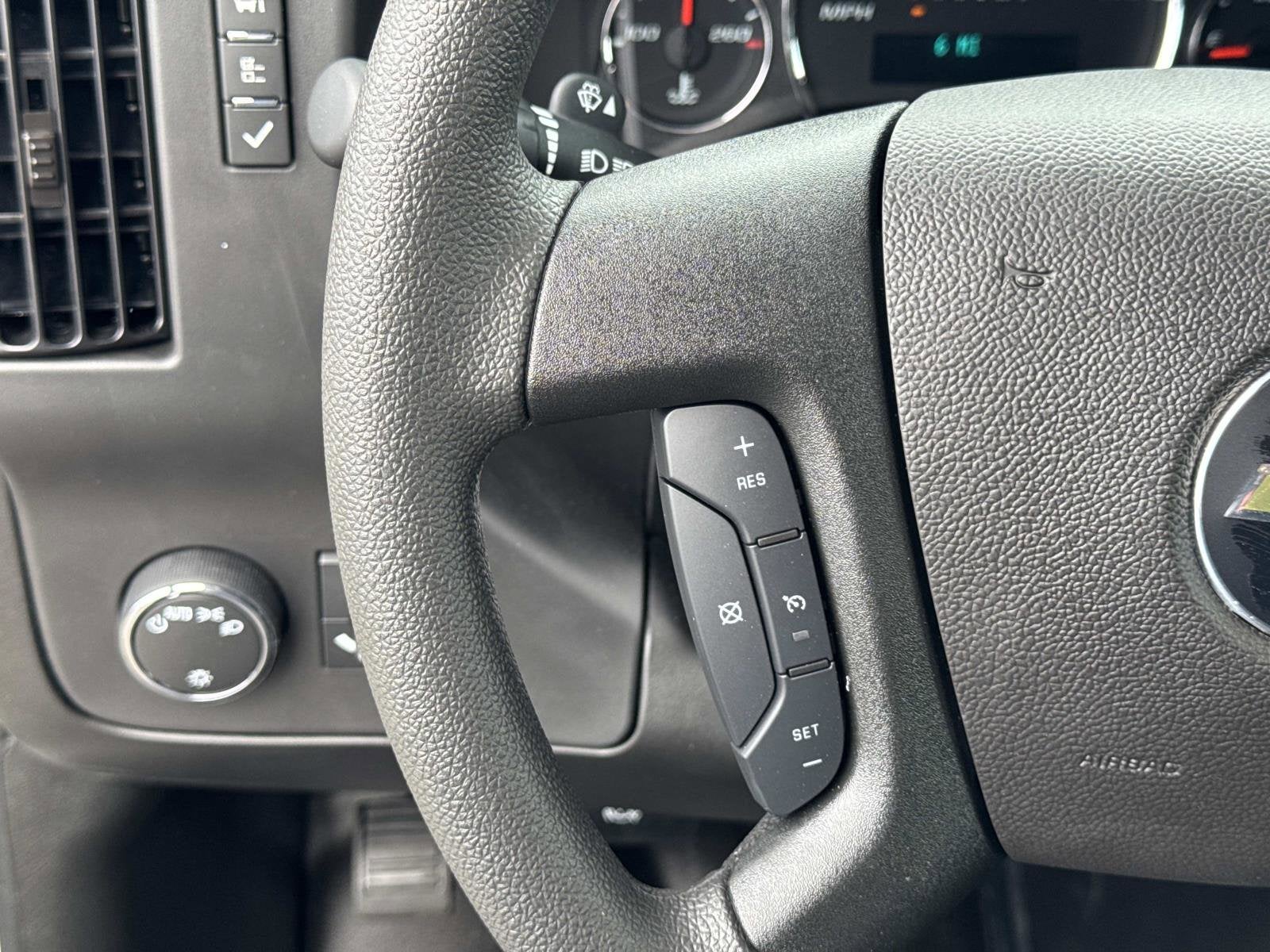 2025 Chevrolet Express Cargo 2500 WT