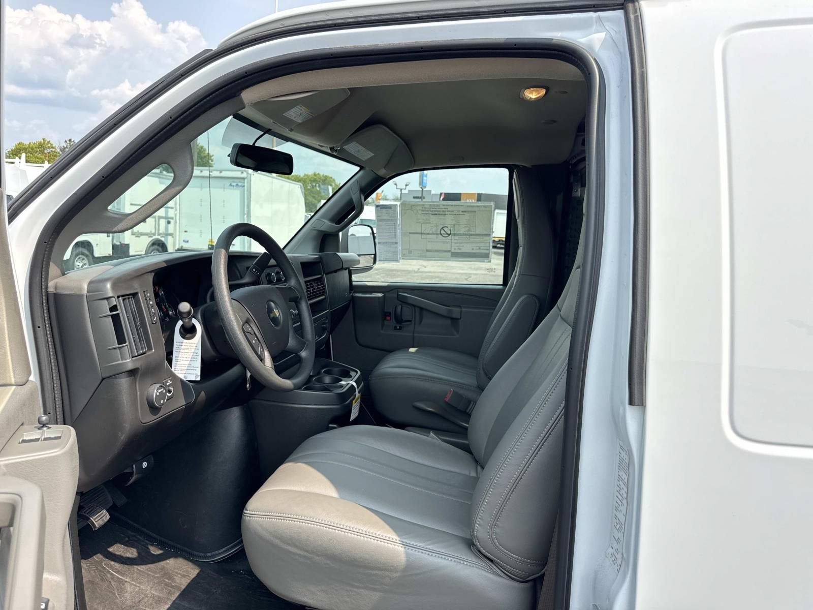 2026 Chevrolet Express Cargo WT
