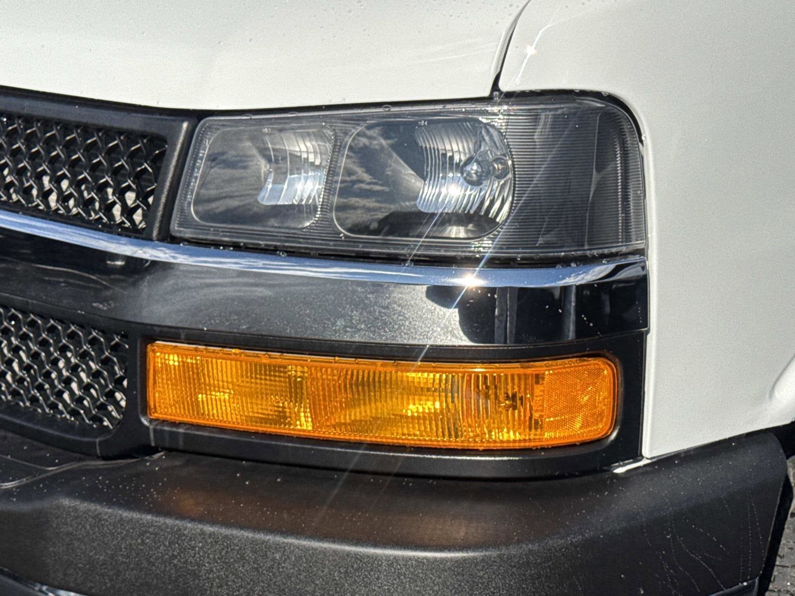 2024 Chevrolet Express Cargo 2500 WT