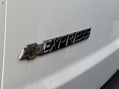 2025 Chevrolet Express Cargo 2500 WT