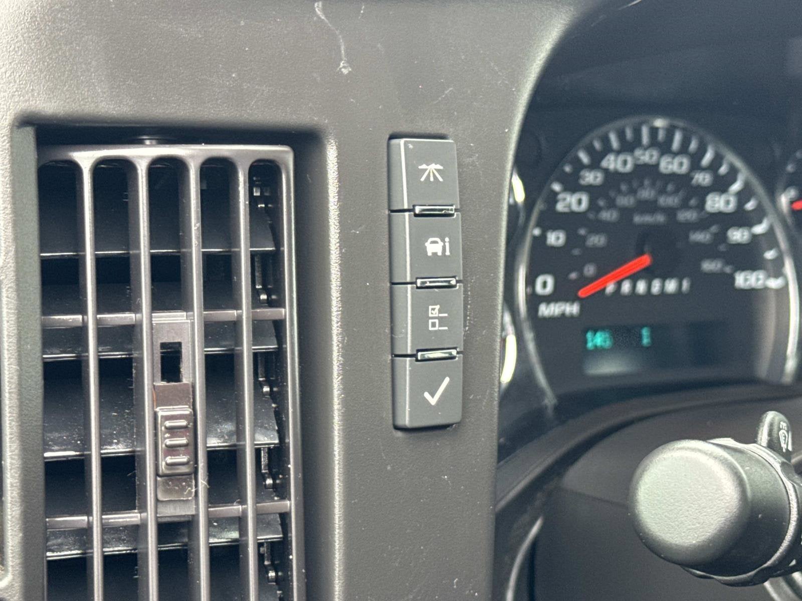 2024 Chevrolet Express Cargo 2500 WT