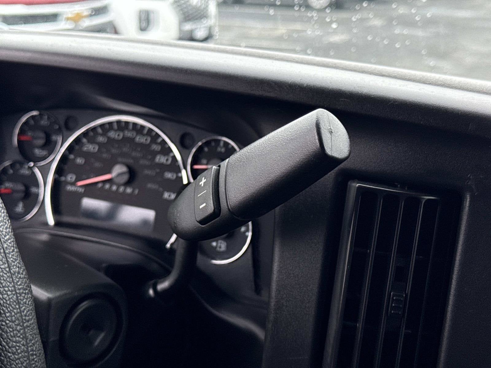 2024 Chevrolet Express Cargo 2500 WT