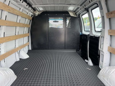 2024 Chevrolet Express Cargo 2500 WT