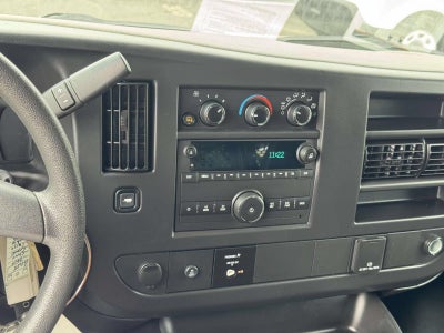 2024 Chevrolet Express Cargo 2500 WT