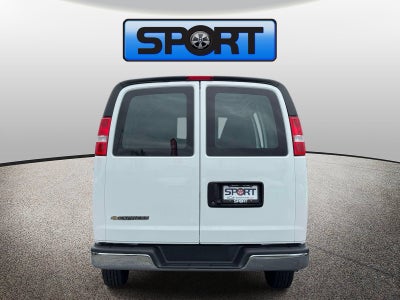 2025 Chevrolet Express Cargo WT