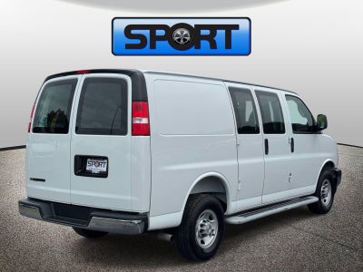 2025 Chevrolet Express Cargo WT