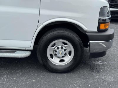 2025 Chevrolet Express Cargo WT