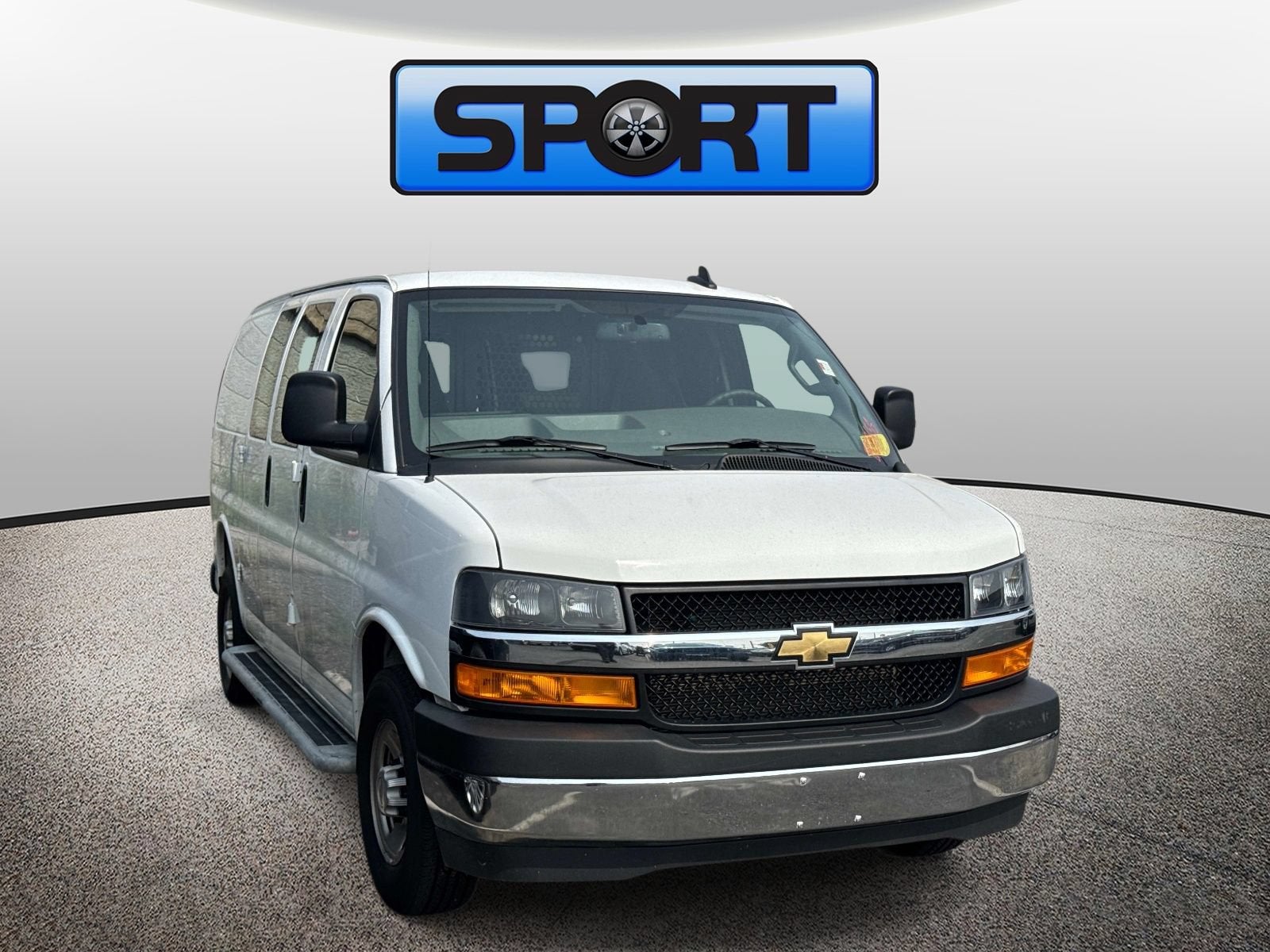 2025 Chevrolet Express Cargo WT