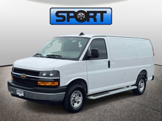 2025 Chevrolet Express Cargo WT