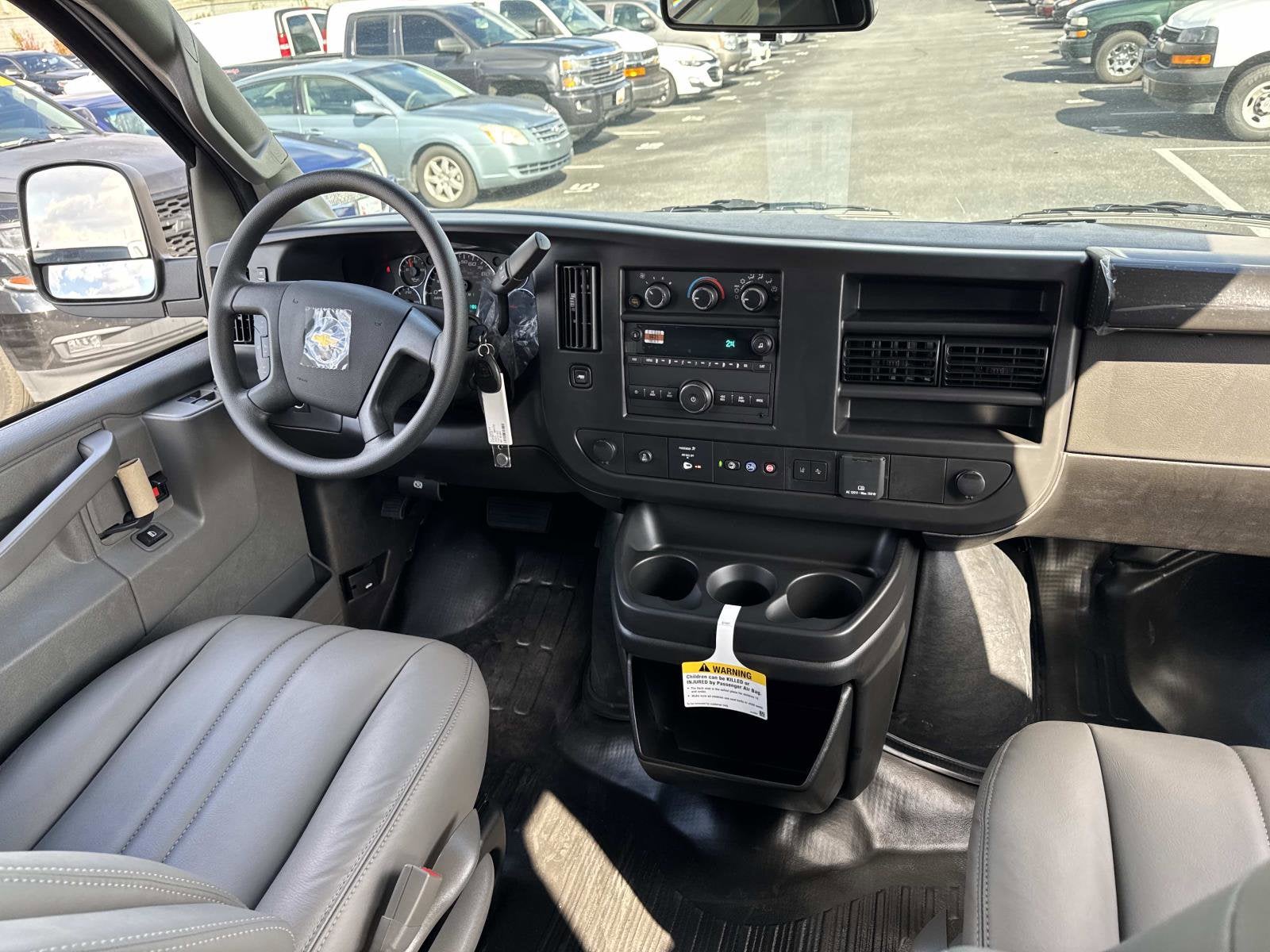 2025 Chevrolet Express Cargo 2500 WT