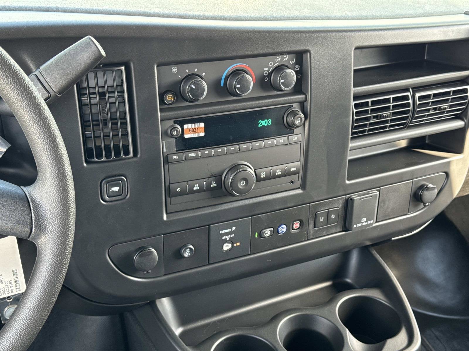 2025 Chevrolet Express Cargo 2500 WT